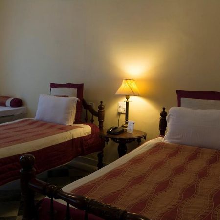 V Resorts Rajmahal Orchha Eksteriør bilde