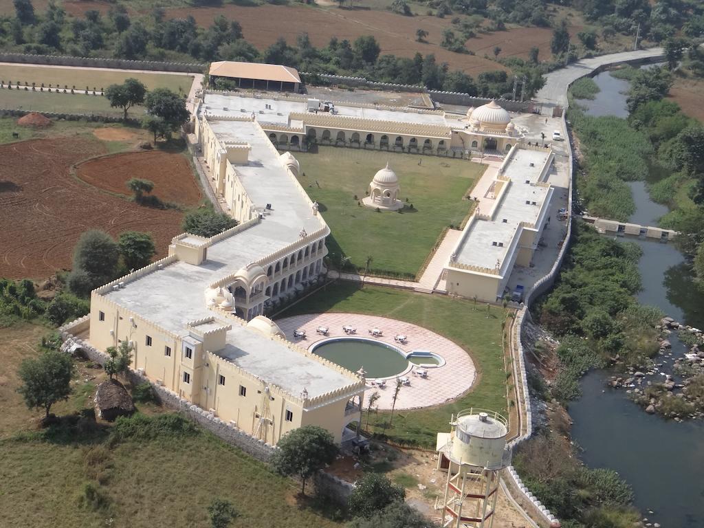 V Resorts Rajmahal Orchha Eksteriør bilde