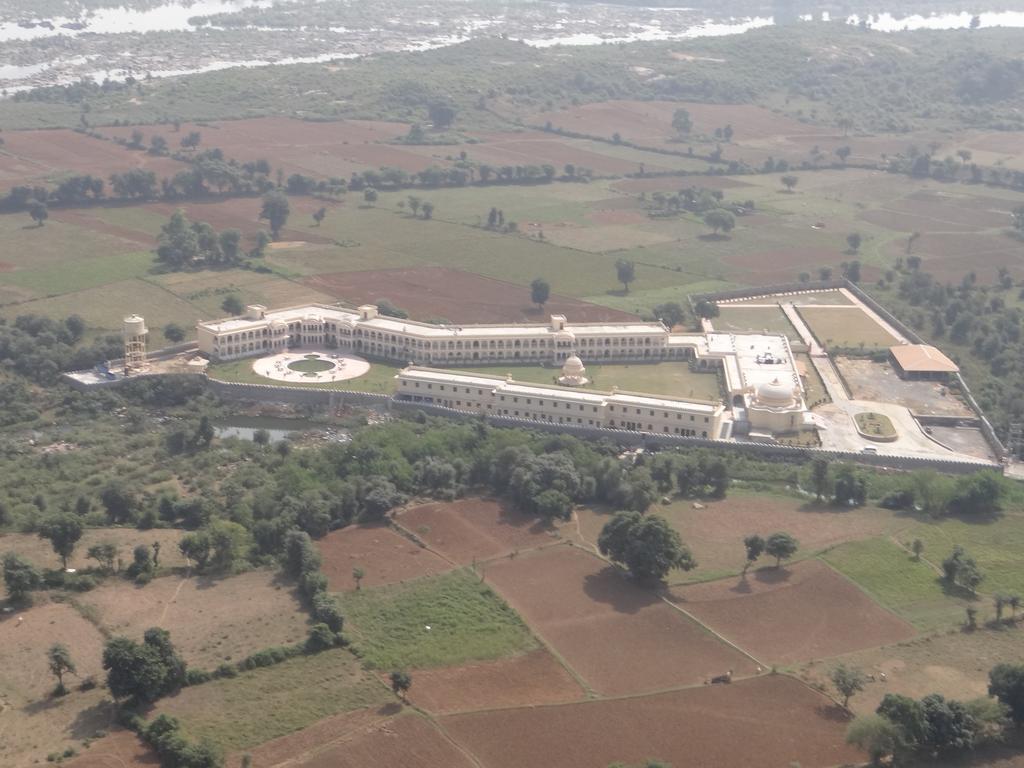 V Resorts Rajmahal Orchha Eksteriør bilde