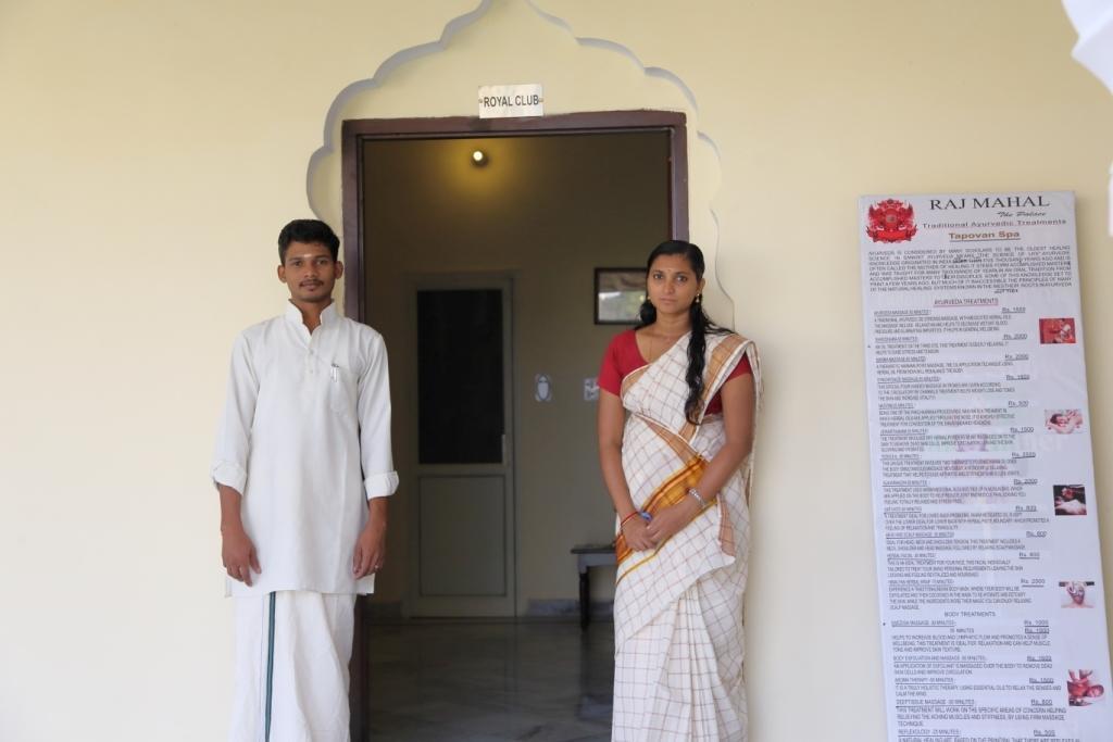 V Resorts Rajmahal Orchha Eksteriør bilde
