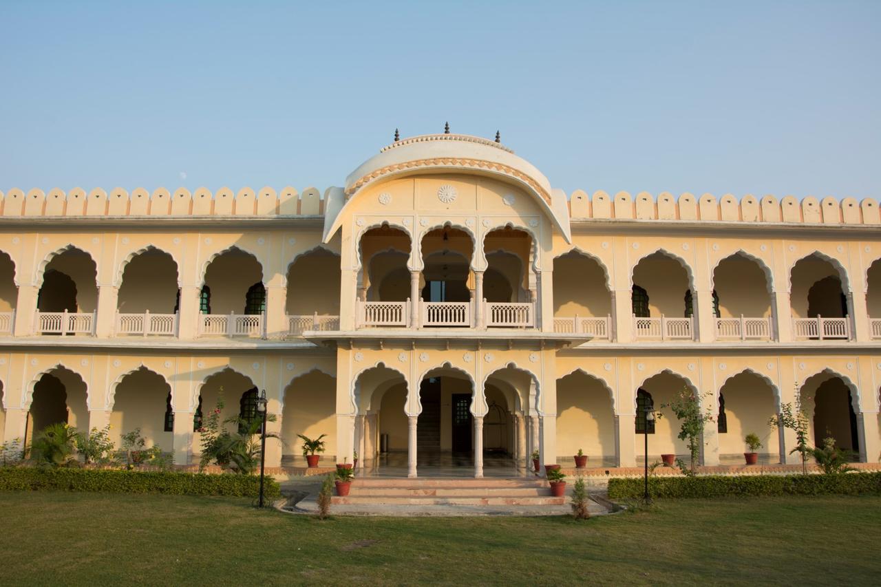 V Resorts Rajmahal Orchha Eksteriør bilde