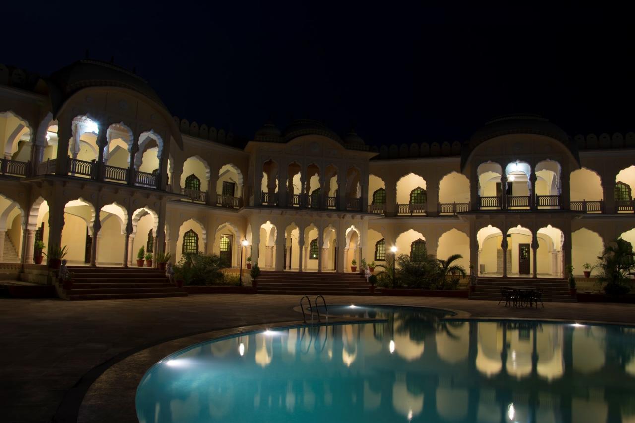 V Resorts Rajmahal Orchha Eksteriør bilde