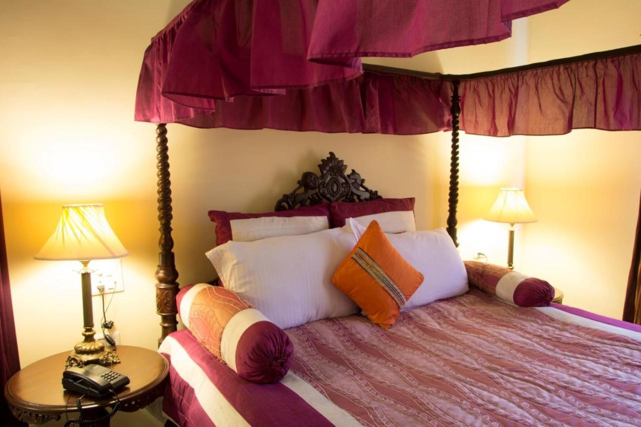 V Resorts Rajmahal Orchha Eksteriør bilde
