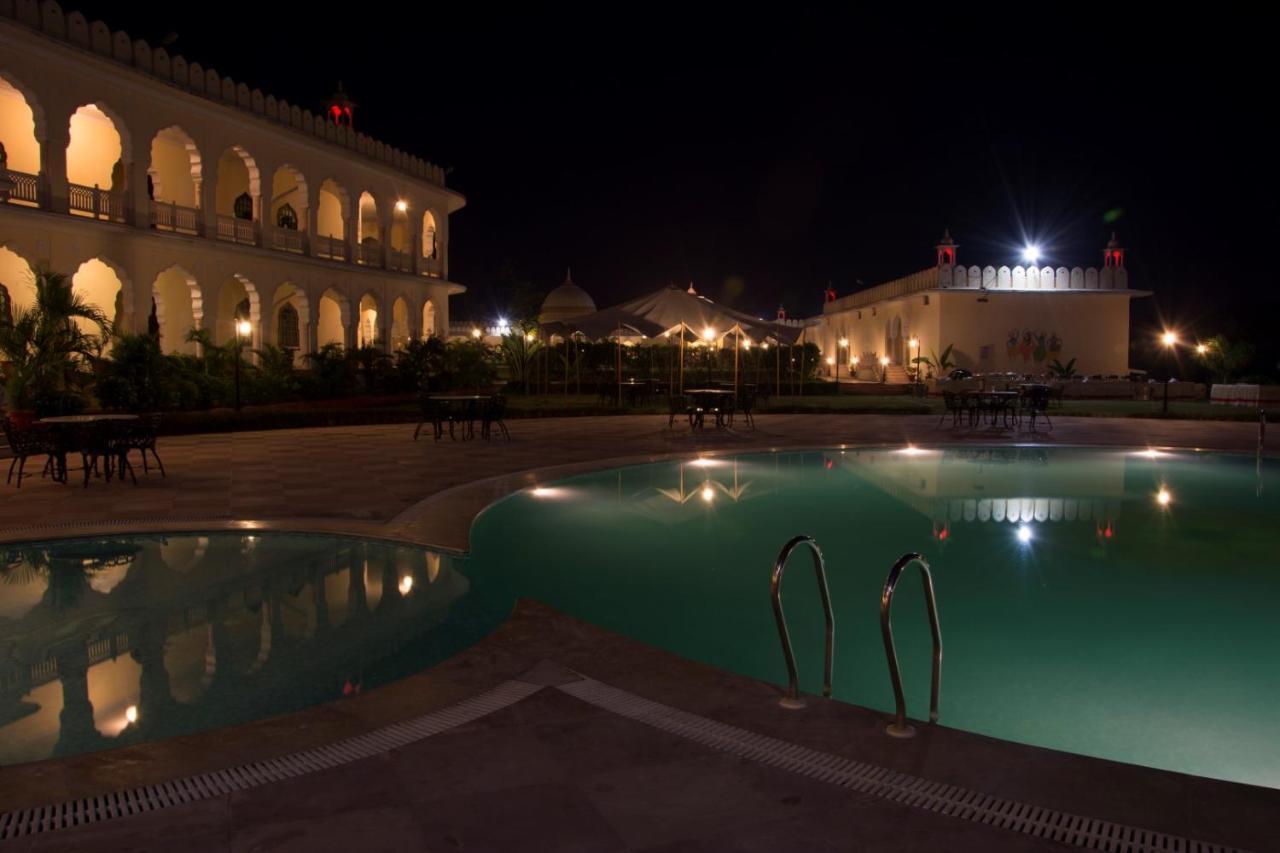 V Resorts Rajmahal Orchha Eksteriør bilde